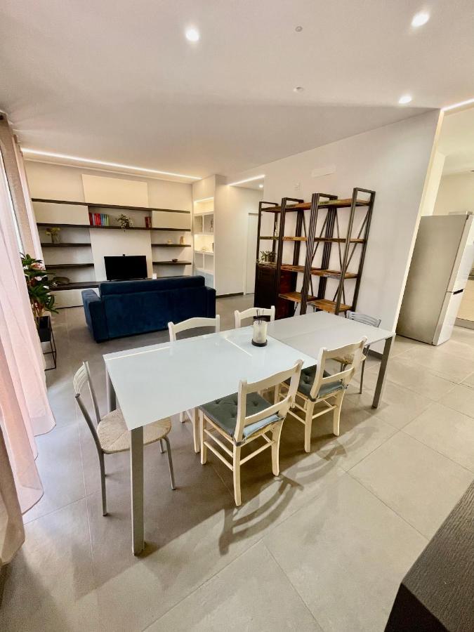 Privatehouseinrome Apartamento